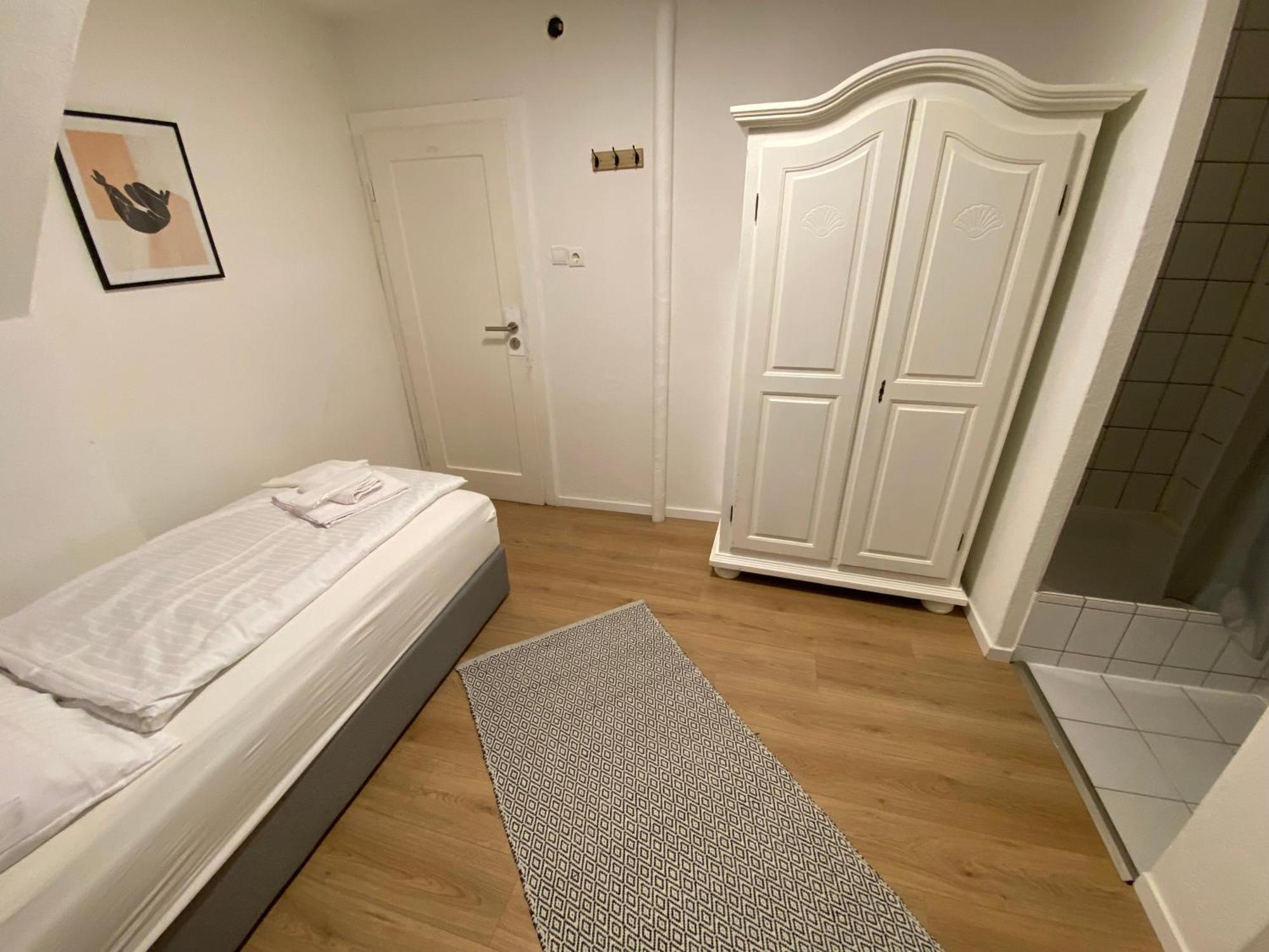 נירנברג Swan Rooms מראה חיצוני תמונה
